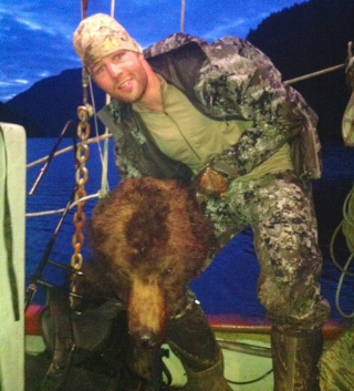 Illustration for article titled Ducks' Clayton Stoner Charged For Killing And Beheading Cheeky The Bear